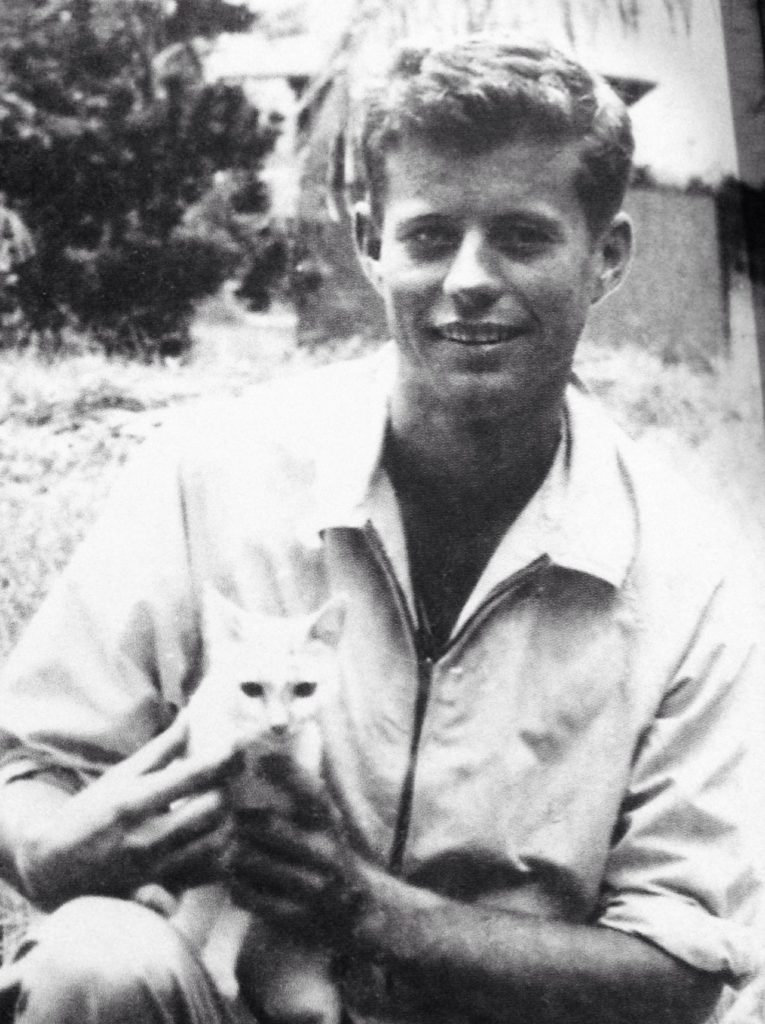 JFK and margot darby the kitten